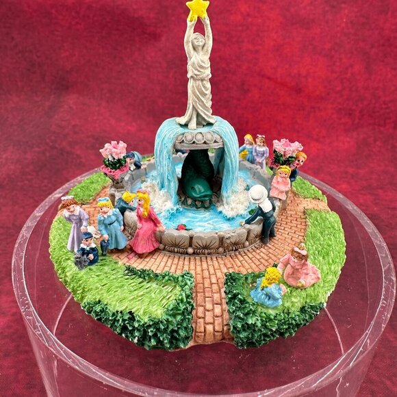 LIBERTY FALLS Other - VINTAGE LIBERTY FALLS AMERICANA COLLECTION AH245 "STARLIGHT FOUNTAIN" 2001